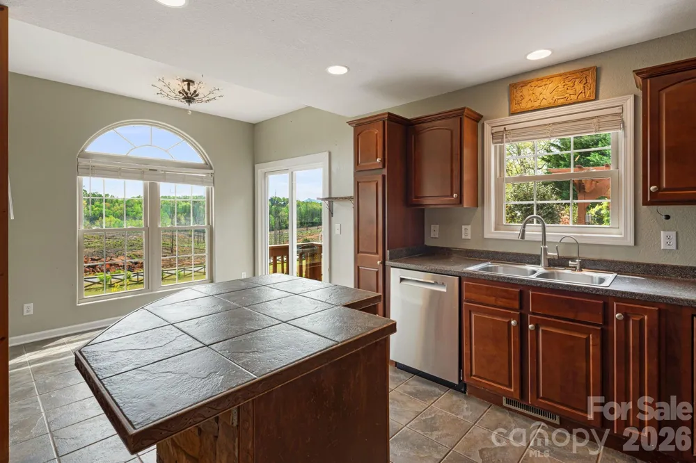 2011 Edgerton Road Mill Spring, NC 28756
