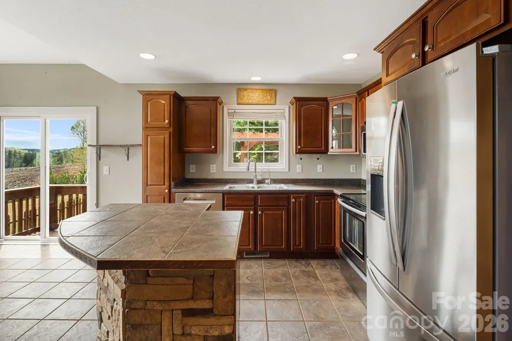 2011 Edgerton Road Mill Spring, NC 28756