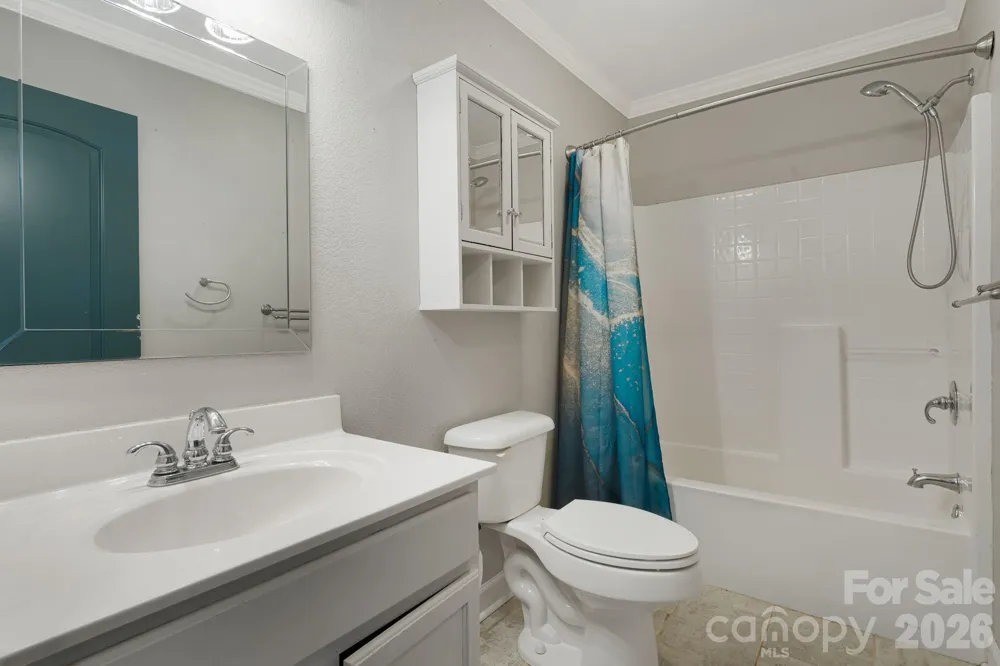 2011 Edgerton Road Mill Spring, NC 28756