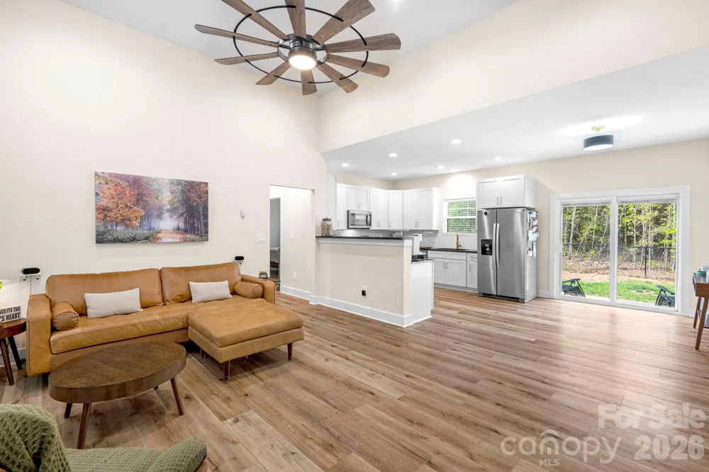 2462 Shoal Road Crouse, NC 28033