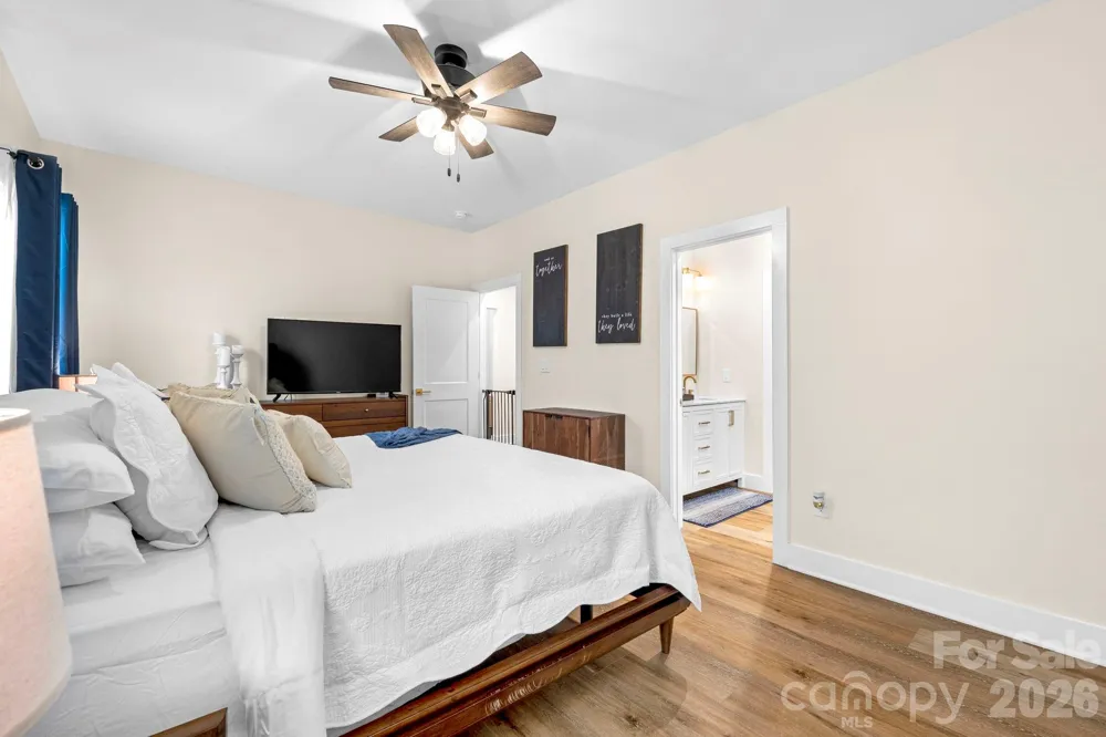 2462 Shoal Road Crouse, NC 28033