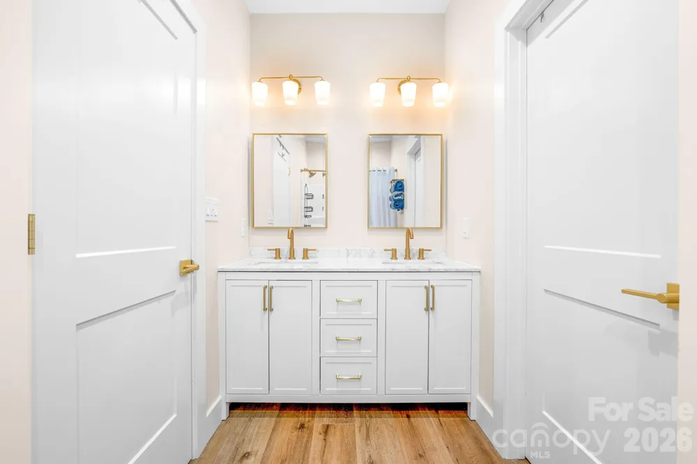 2462 Shoal Road Crouse, NC 28033