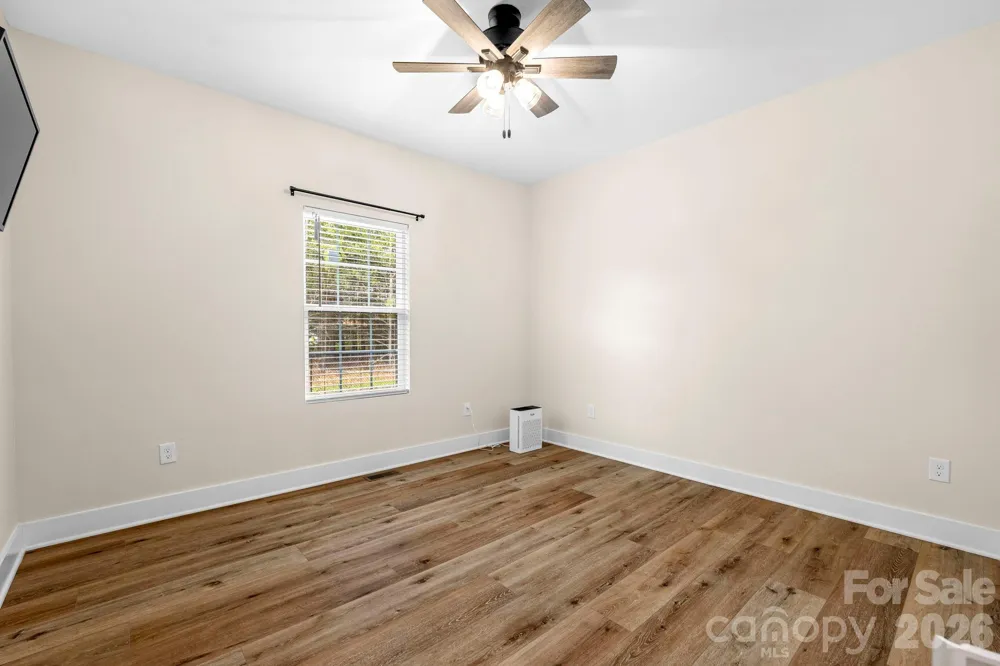 2462 Shoal Road Crouse, NC 28033
