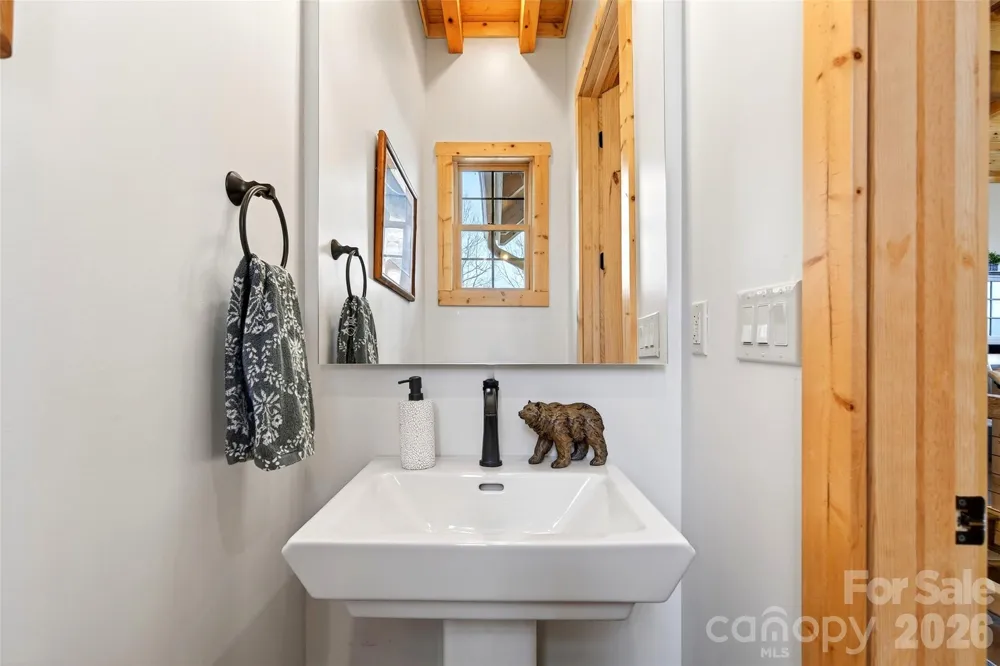 501 Wolf Pen Cliffs Road #1003 Old Fort, NC 28762