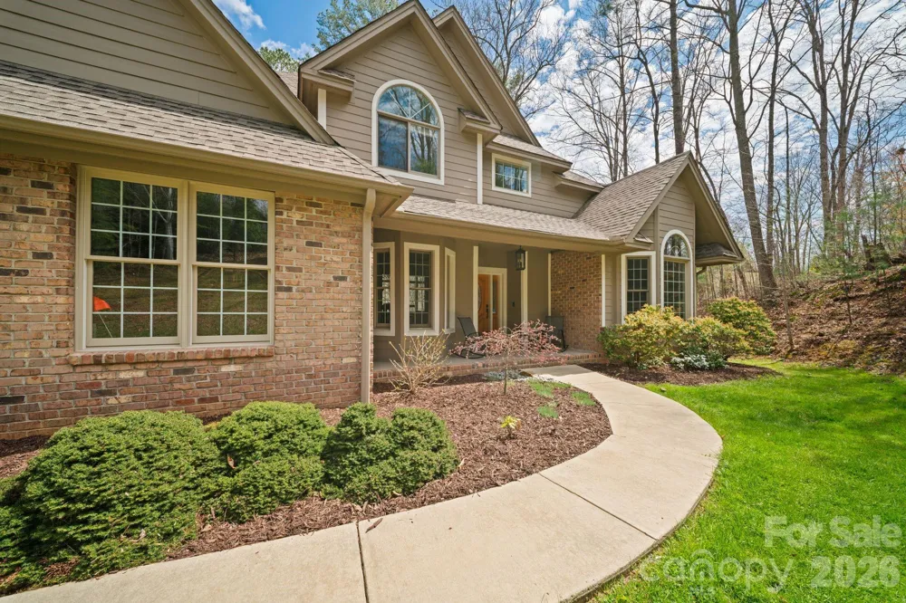 104 Black Hawk Ridge Weaverville, NC 28787