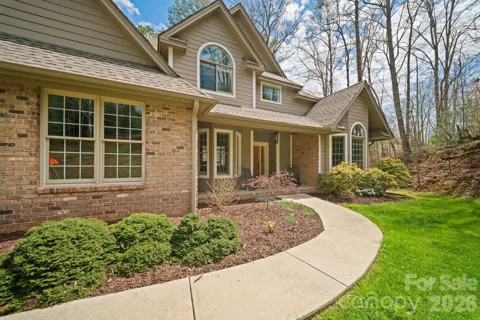 104 Black Hawk Ridge