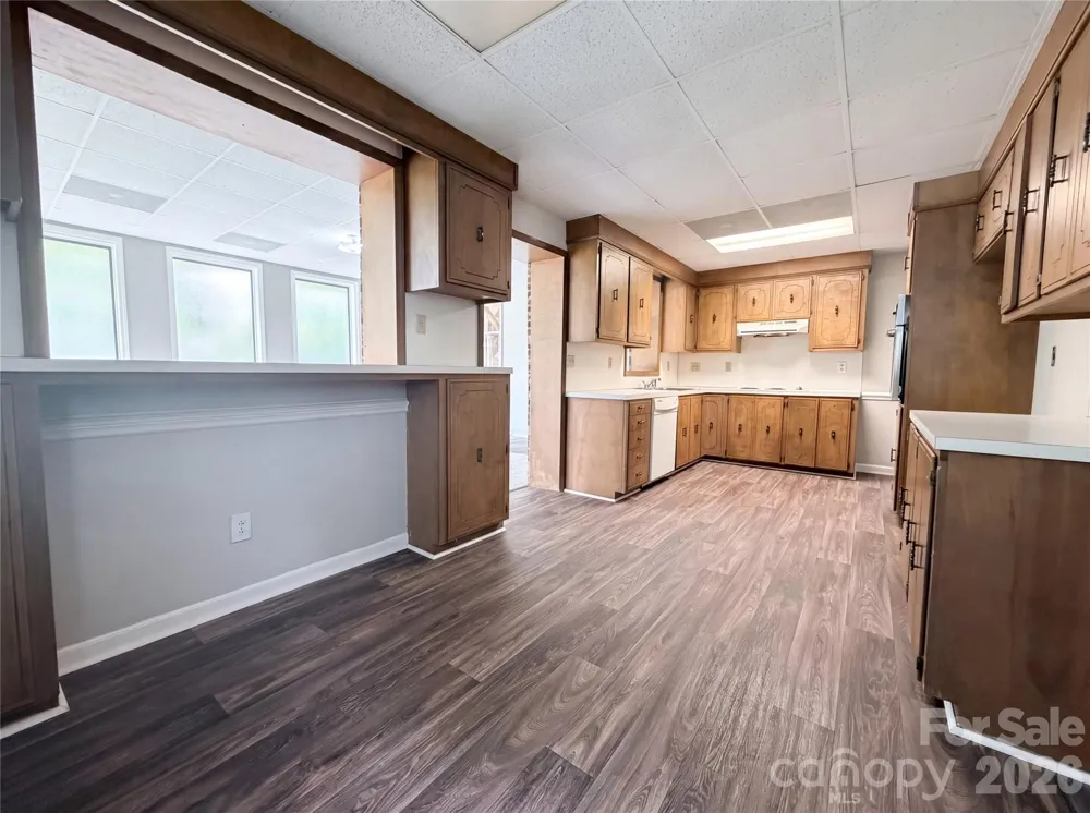 706 Crescent Drive Cherryville, NC 28021