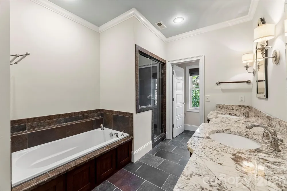 3729 Eaglebrook Drive Gastonia, NC 28056