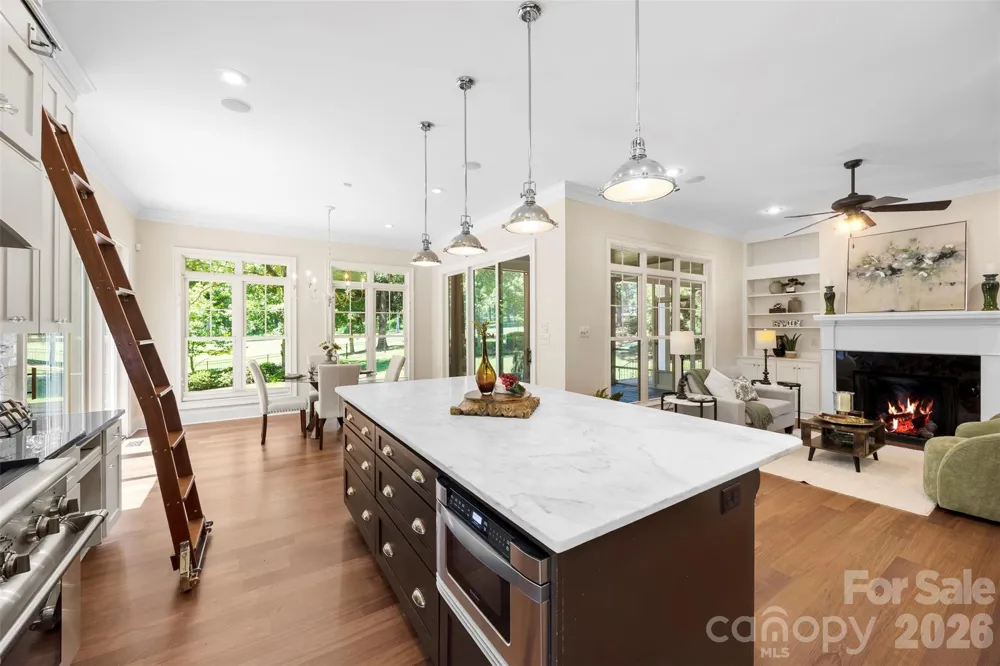 3729 Eaglebrook Drive Gastonia, NC 28056
