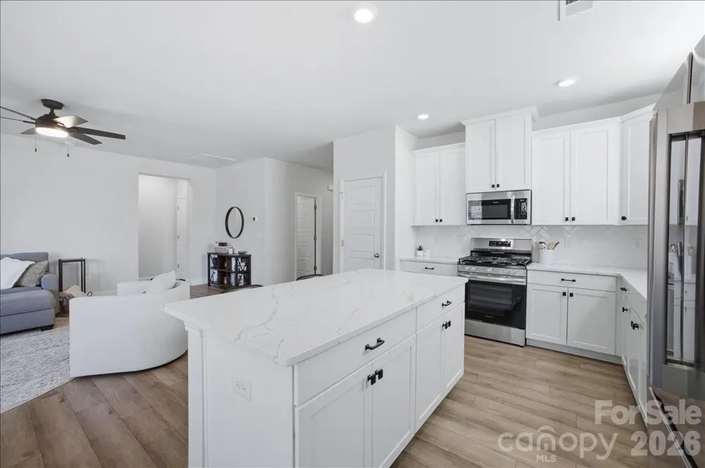 602 Banter Lane Cramerton, NC 28032