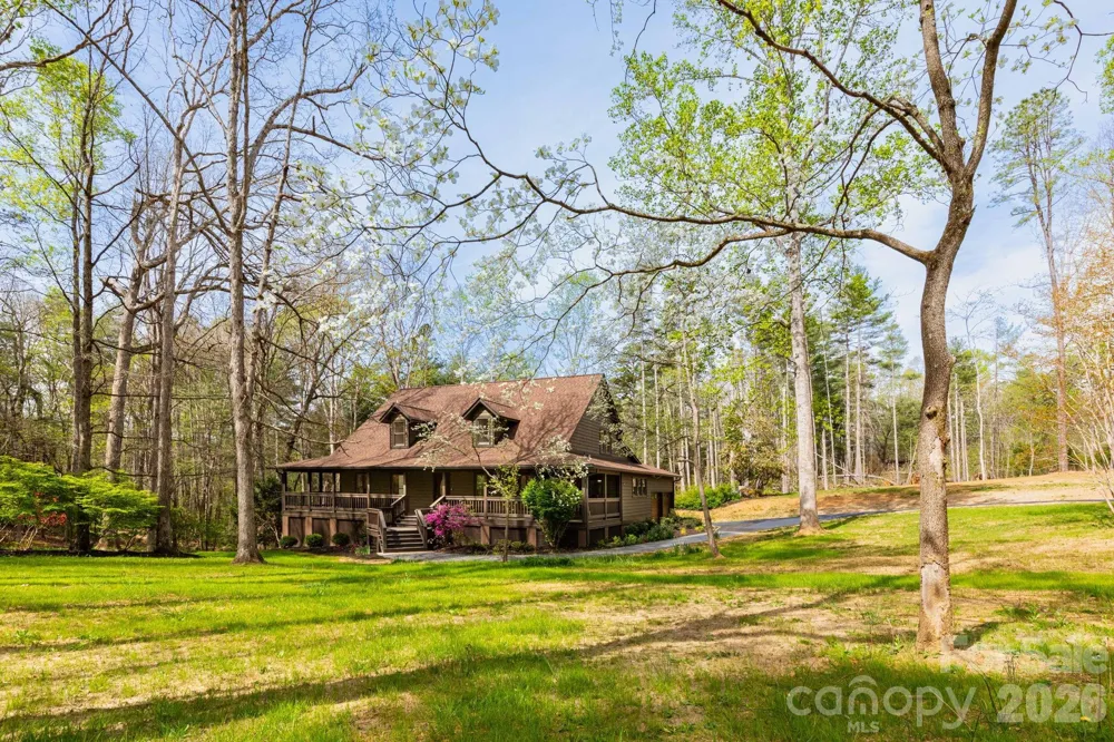 68 Sigmon Road Fletcher, NC 28732