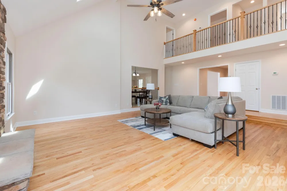 68 Sigmon Road Fletcher, NC 28732