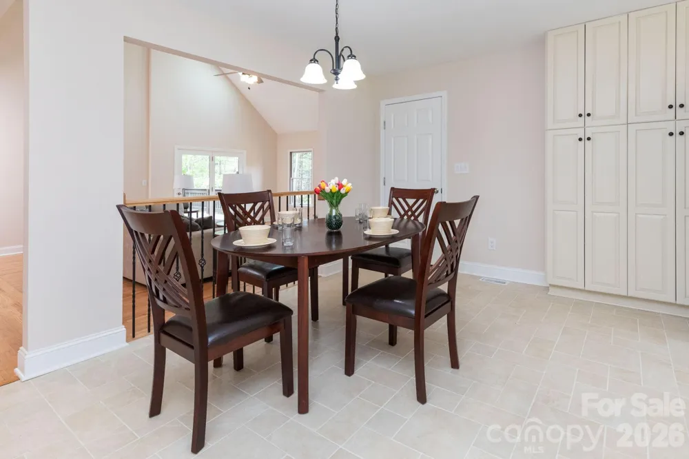 68 Sigmon Road Fletcher, NC 28732