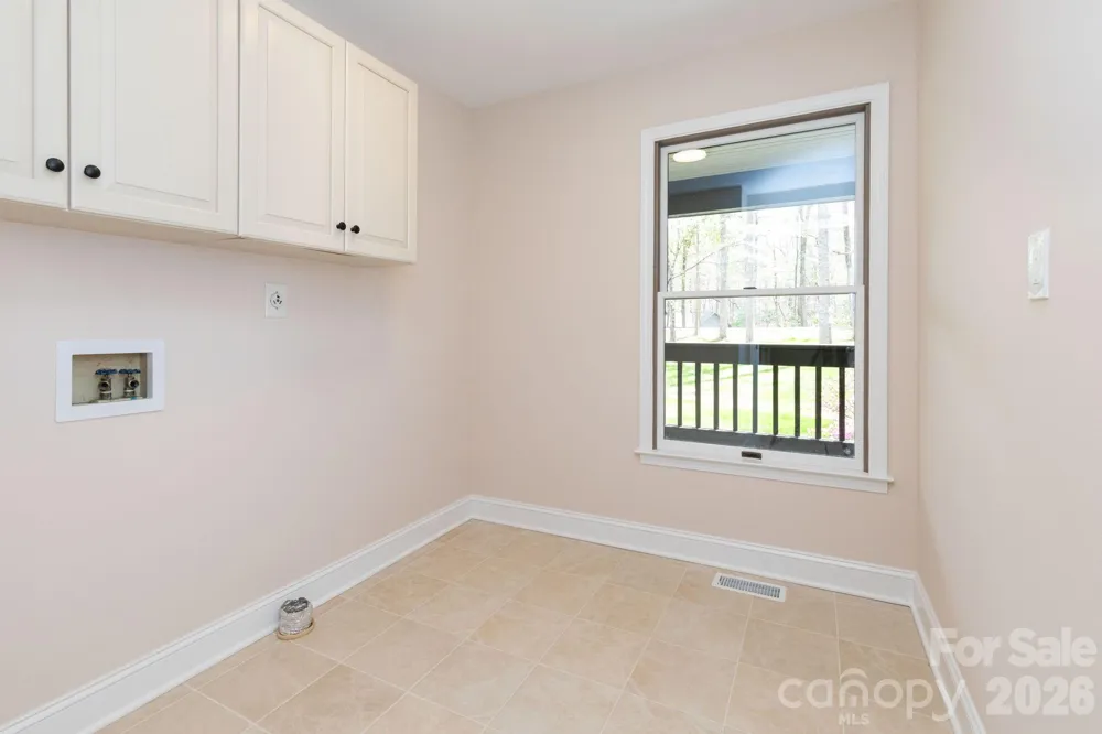 68 Sigmon Road Fletcher, NC 28732