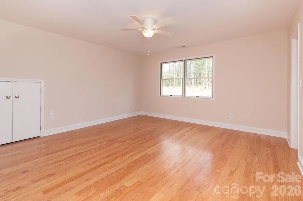 68 Sigmon Road Fletcher, NC 28732