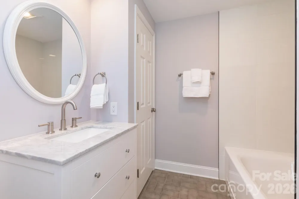 68 Sigmon Road Fletcher, NC 28732