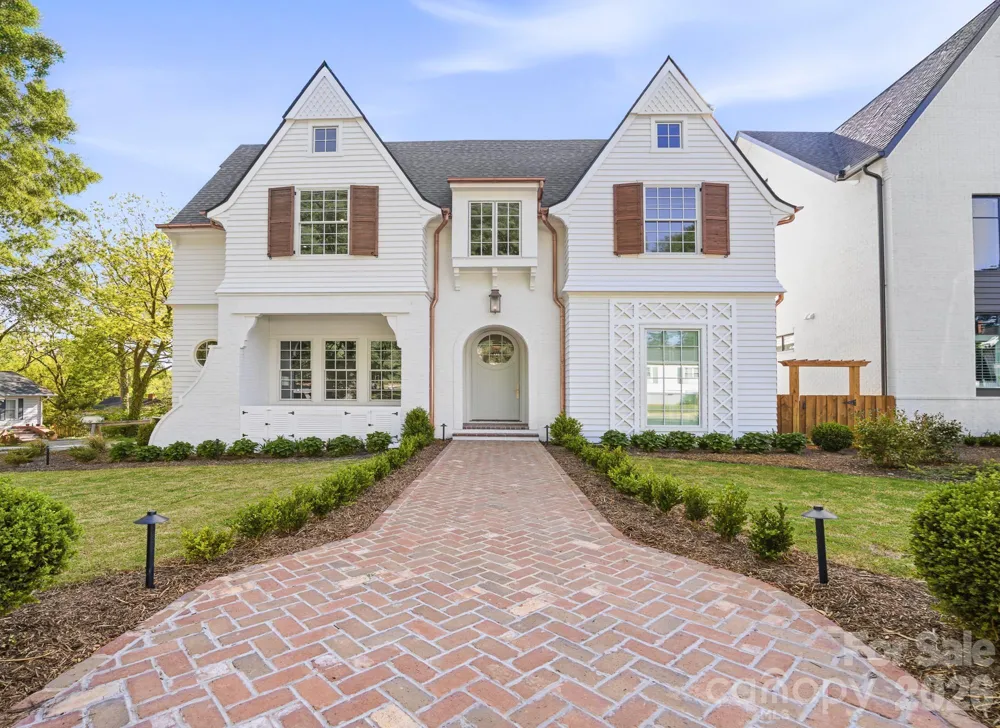 222 Walnut Street Davidson, NC 28036