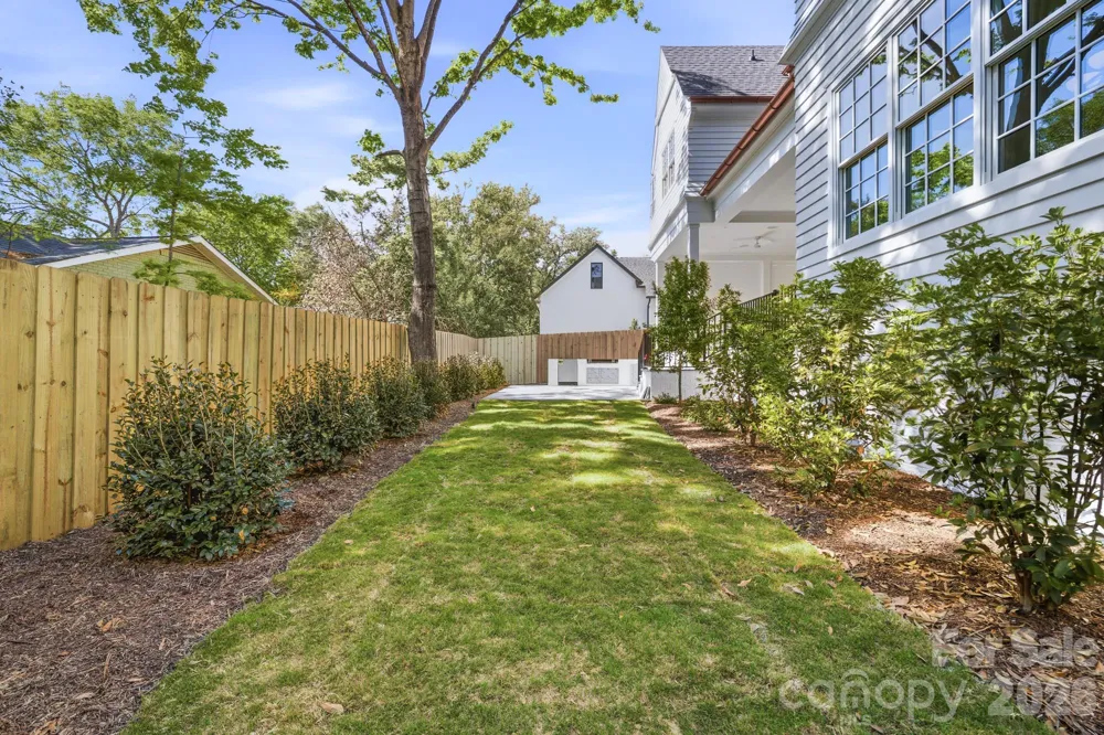 222 Walnut Street Davidson, NC 28036