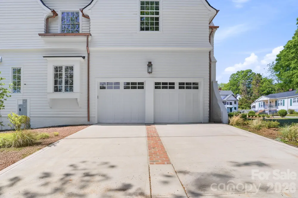 222 Walnut Street Davidson, NC 28036
