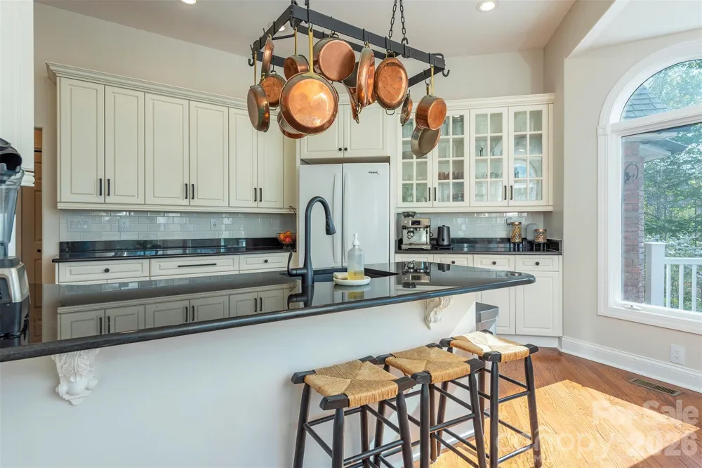 11 High Meadow Drive Weaverville, NC 28787