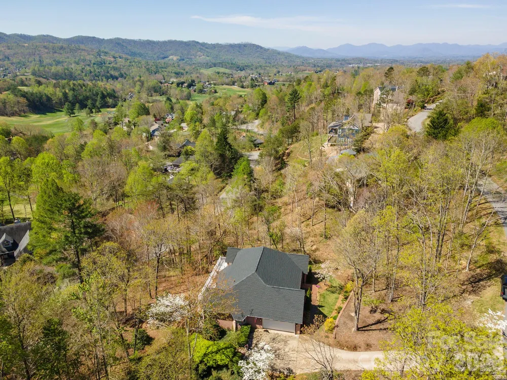 11 High Meadow Drive Weaverville, NC 28787