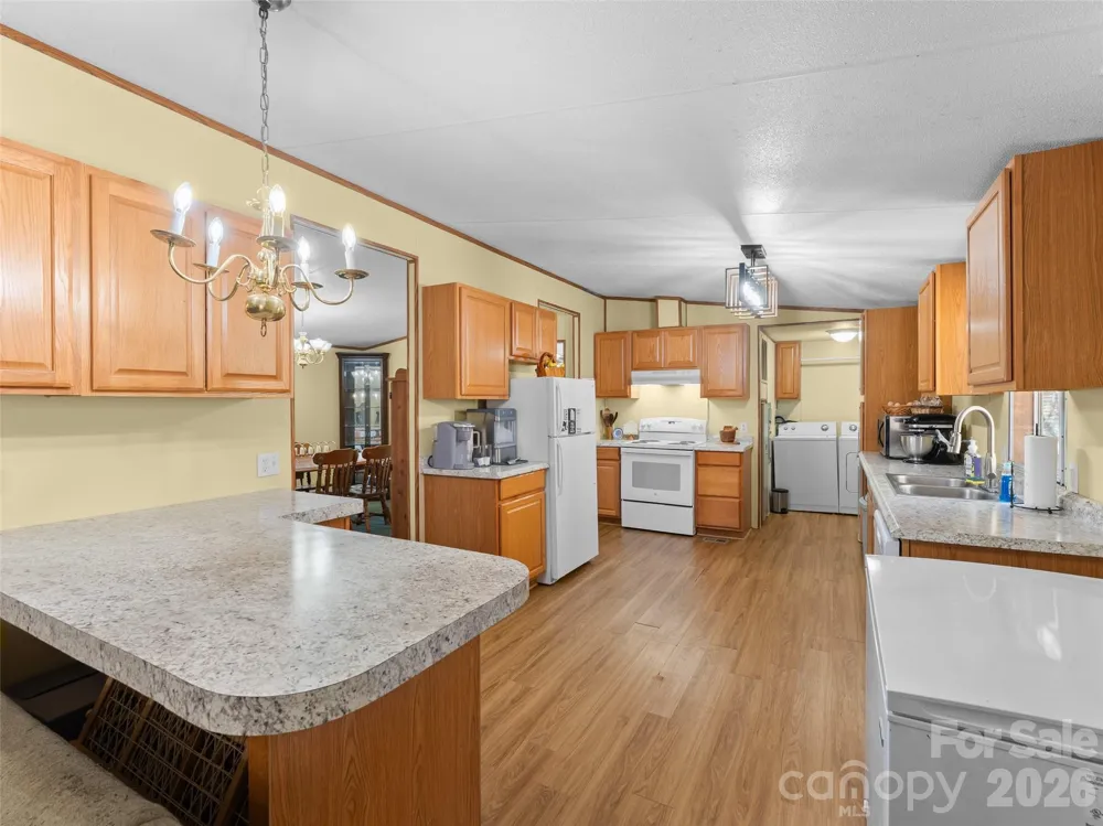 301 Matthew Lane Canton, NC 28716