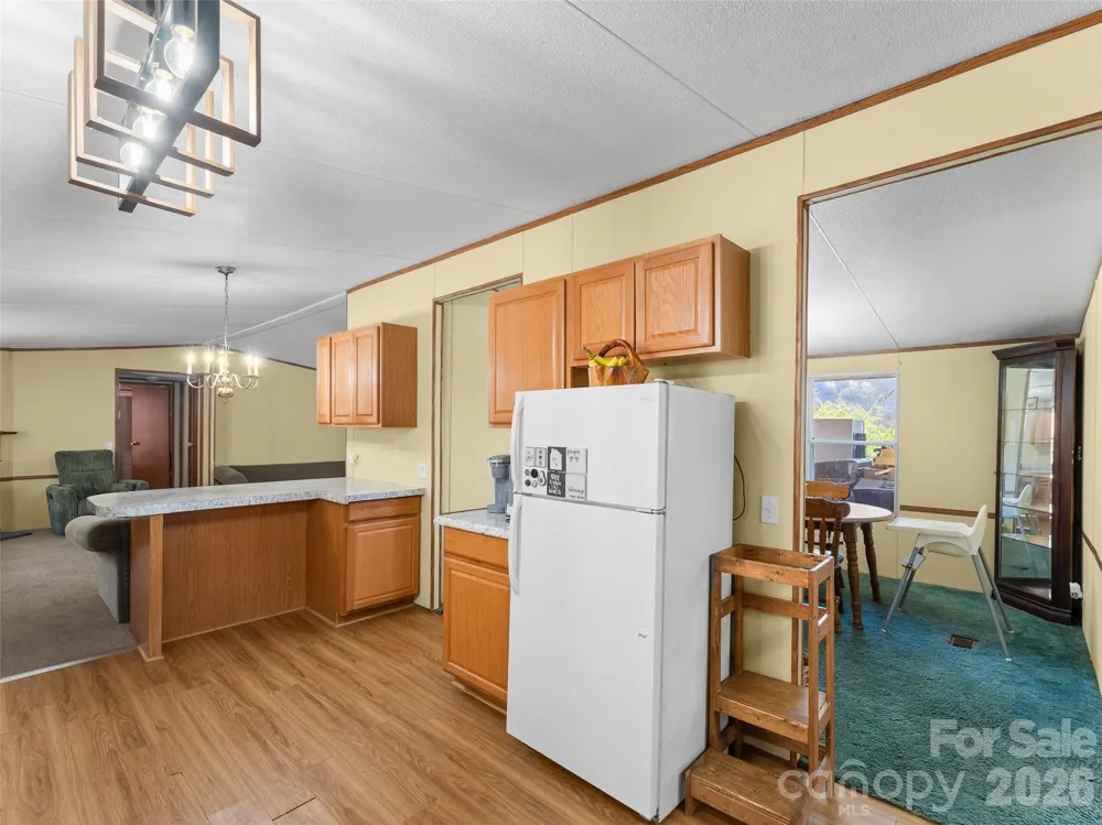 301 Matthew Lane Canton, NC 28716