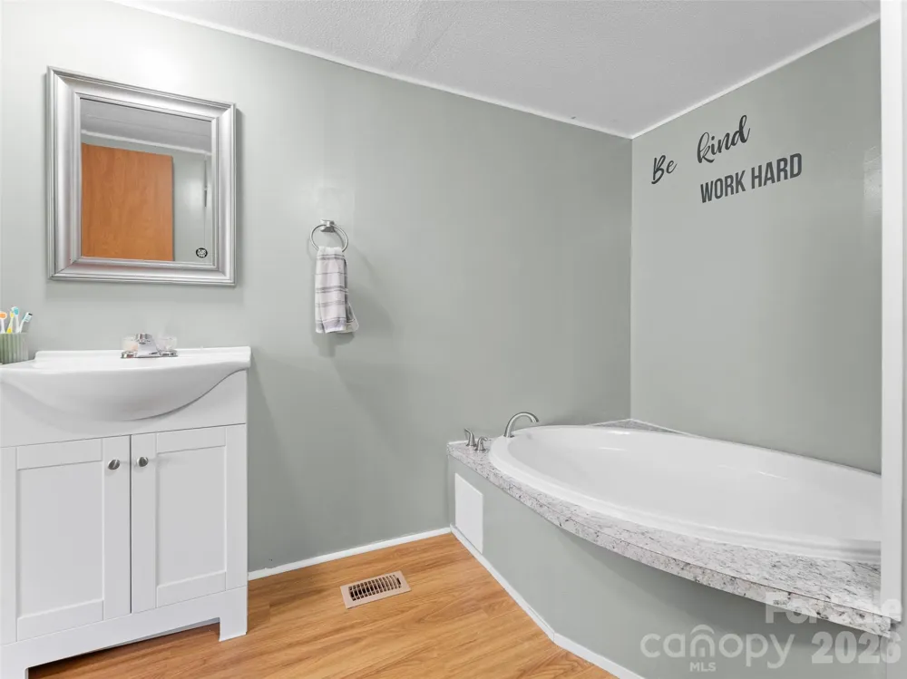 301 Matthew Lane Canton, NC 28716