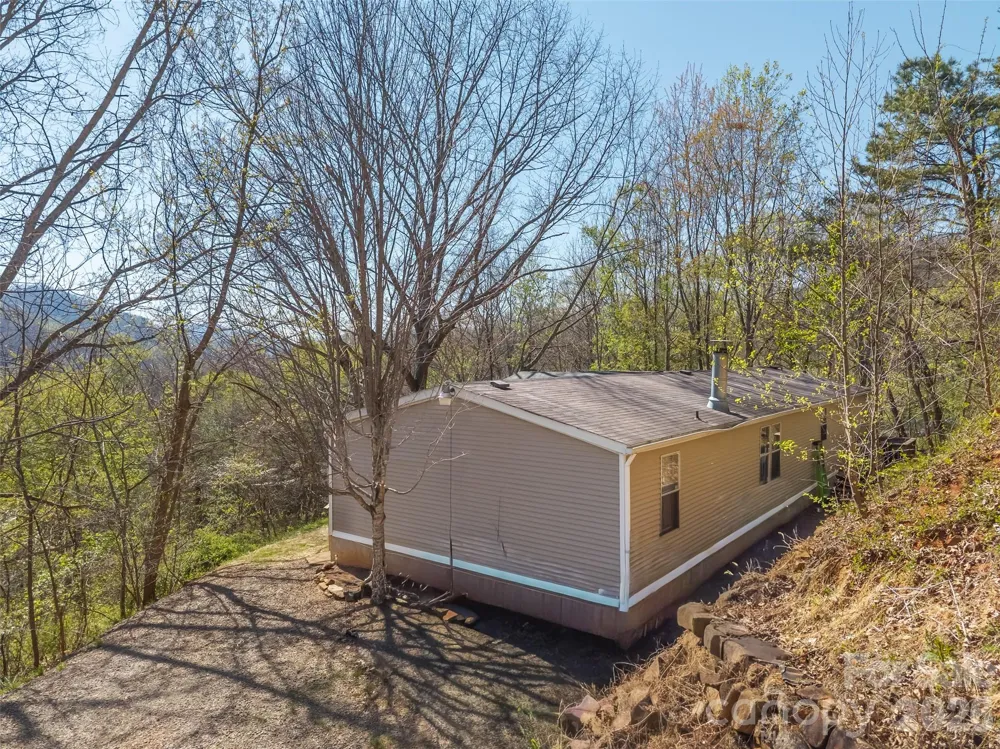 301 Matthew Lane Canton, NC 28716