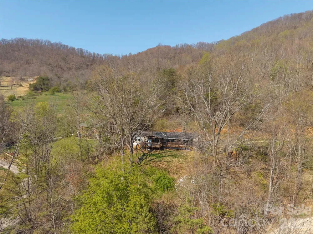 301 Matthew Lane Canton, NC 28716