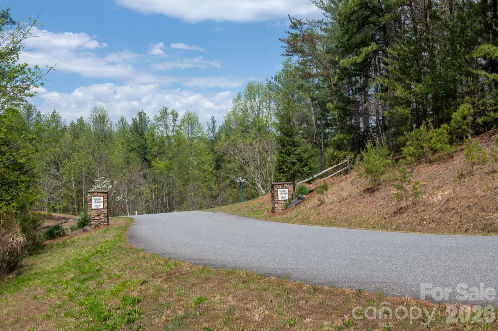 000 Collette Ridge Circle #168 Collettsville, NC 28611