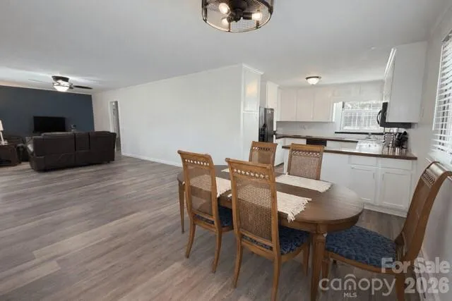 636 Willis Road Dallas, NC 28034