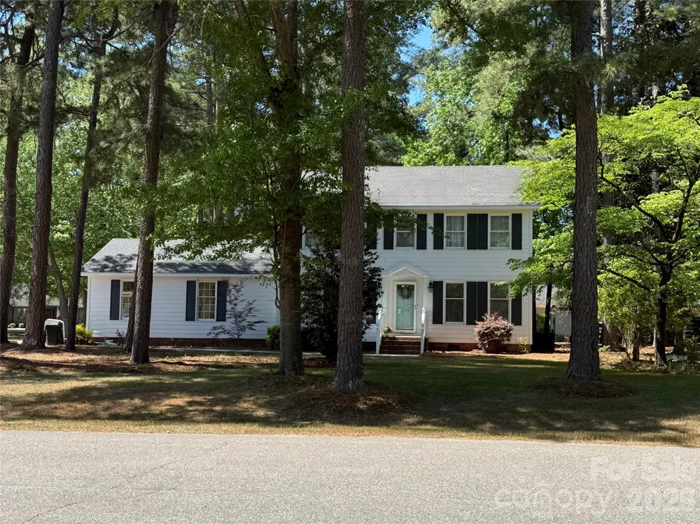 12760 Woodbridge Drive Laurinburg, NC 28352