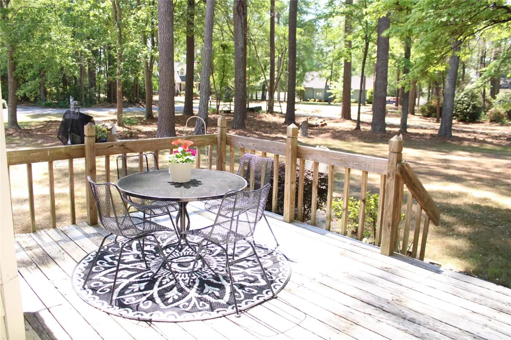 12760 Woodbridge Drive Laurinburg, NC 28352