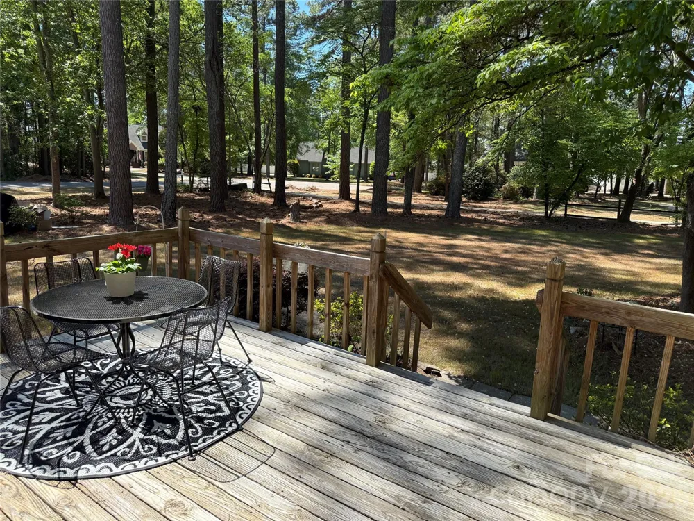12760 Woodbridge Drive Laurinburg, NC 28352
