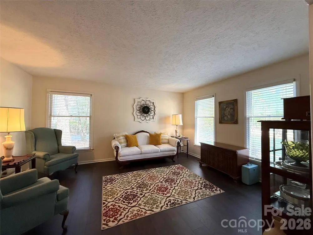 12760 Woodbridge Drive Laurinburg, NC 28352