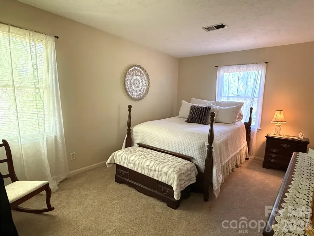 12760 Woodbridge Drive Laurinburg, NC 28352