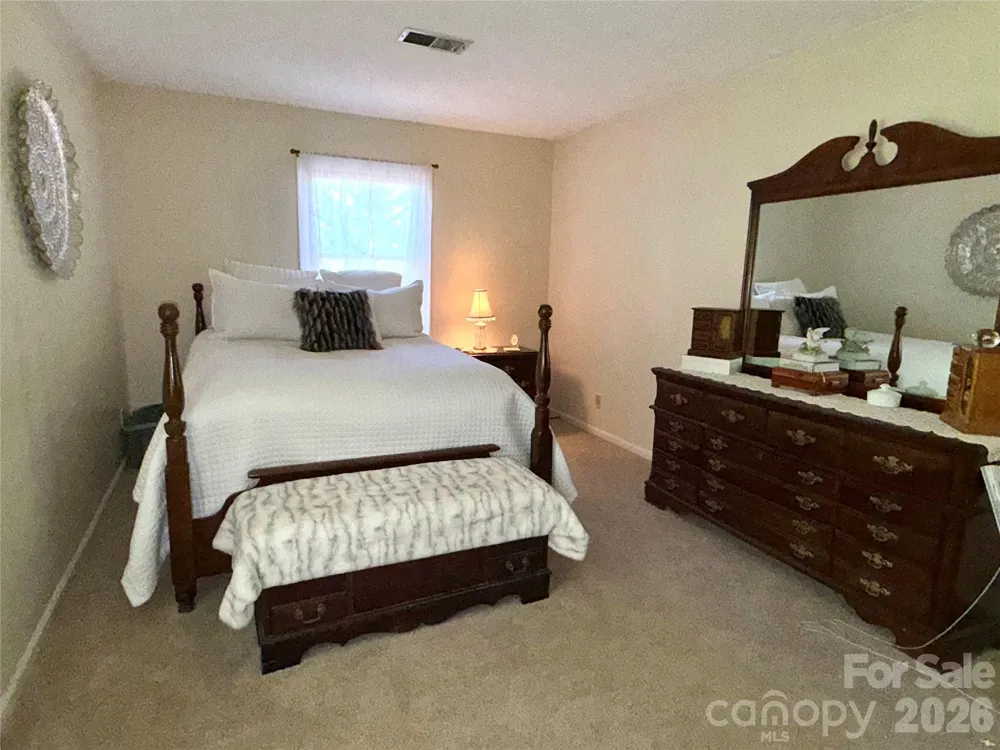 12760 Woodbridge Drive Laurinburg, NC 28352