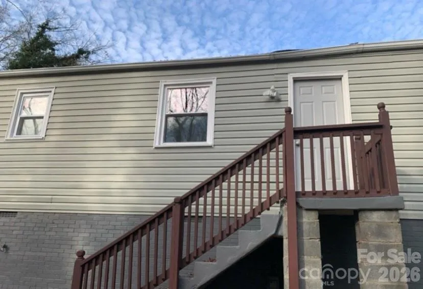 904 Stephens Street Greensboro, NC 27406