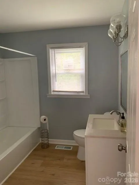904 Stephens Street Greensboro, NC 27406