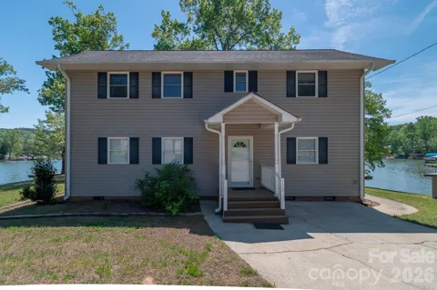 150 Pinehaven Lane