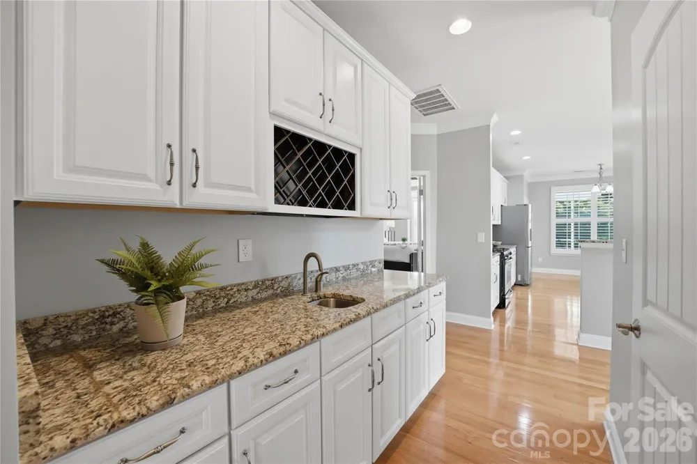 5068 Gladiola Way Tega Cay, SC 29708