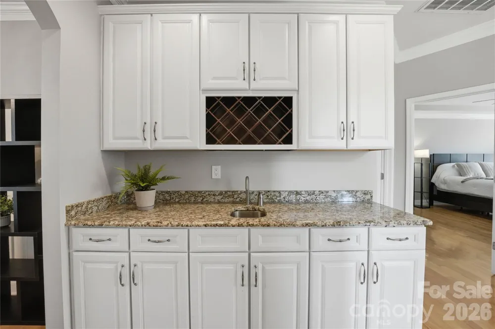5068 Gladiola Way Tega Cay, SC 29708