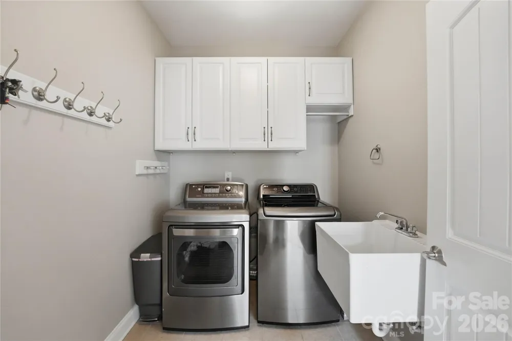 5068 Gladiola Way Tega Cay, SC 29708