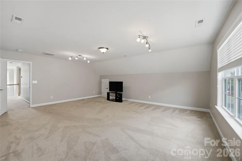5068 Gladiola Way Tega Cay, SC 29708