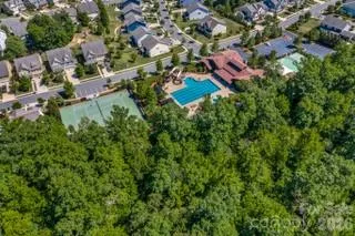 5068 Gladiola Way Tega Cay, SC 29708