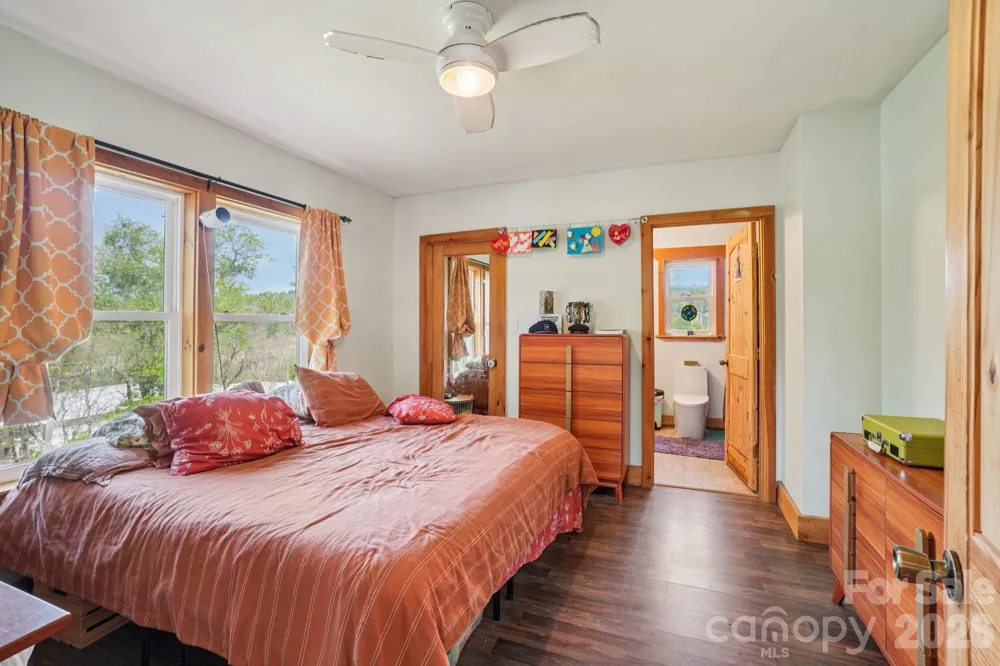 25 Moore Street Woodfin, NC 28804