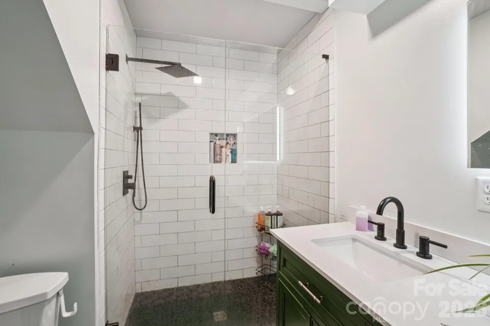 25 Moore Street Woodfin, NC 28804