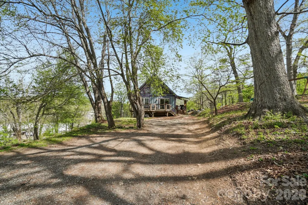 25 Moore Street Woodfin, NC 28804