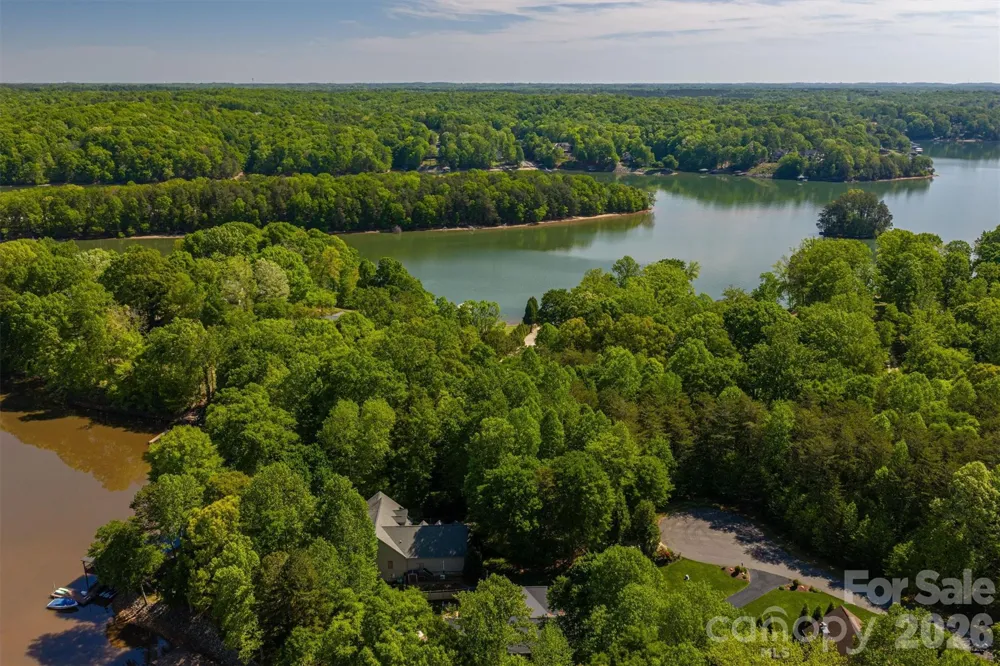 1725 Bay Head Court Catawba, NC 28609